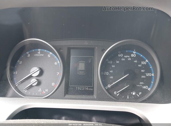 JTMWFREVXHJ718856 2017 TOYOTA RAV4 White Вид задніх сидінь