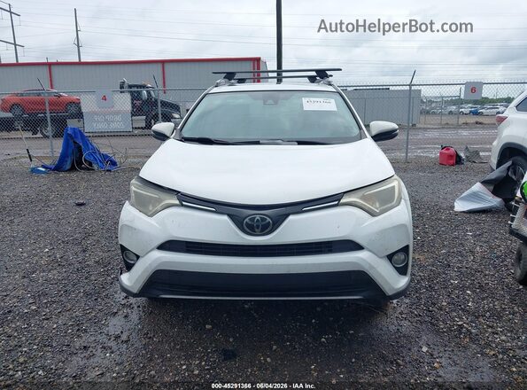 JTMWFREVXHJ718856 2017 TOYOTA RAV4 White Вид задньої частини салону