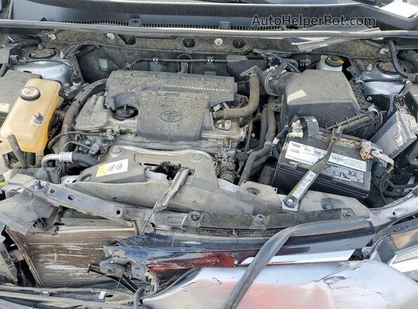 JTMWFREVXJJ163185 2018 TOYOTA RAV4 Silver Շարժիչի բաժամունքի տեսք