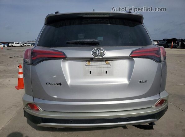 JTMWFREVXJJ163185 2018 TOYOTA RAV4 Silver Հետևի տեսք