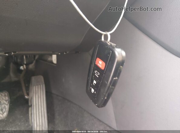 JTMY1RFV2NJ024390 2022 TOYOTA RAV4 Белый Вид панели приборов