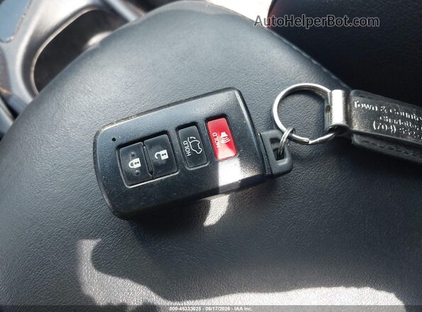 JTMYFREV0GJ078468 2016 TOYOTA RAV4 Gray Вид панелі приладів