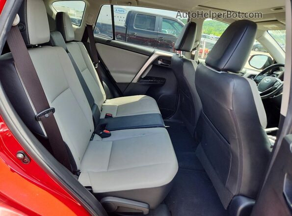 JTMYFREV5HJ117007 2017 TOYOTA RAV4 Burgundy Rear seats view