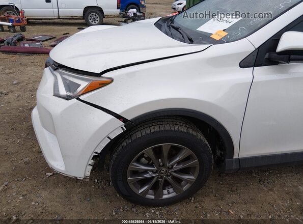 JTMYFREV9JJ191357 2018 TOYOTA RAV4 White 