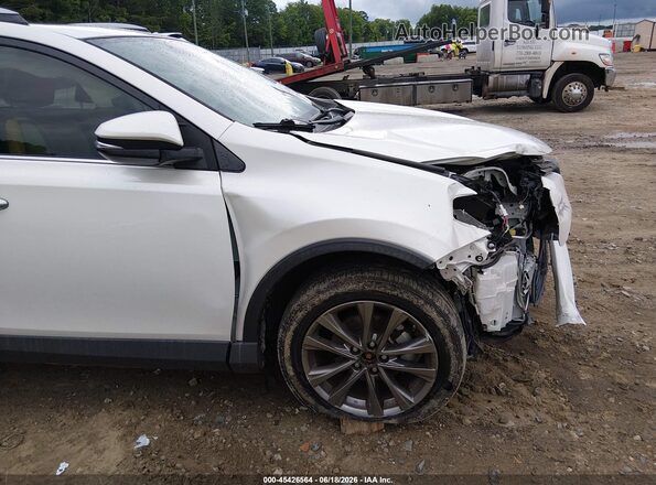 JTMYFREV9JJ191357 2018 TOYOTA RAV4 White 