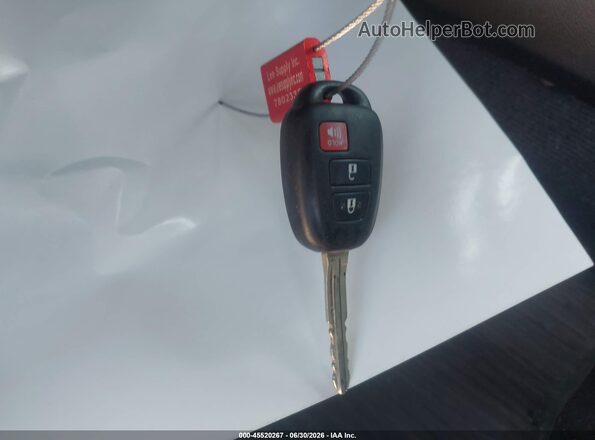 JTMZFREV0HJ127898 2017 TOYOTA RAV4 Red Dashboard view