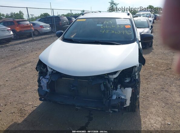JTMZFREV0JJ185614 2018 TOYOTA RAV4 White Вид задньої частини салону