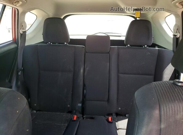 JTMZFREV1GJ091721 2016 TOYOTA RAV4 Red Widok tylnych siedzeń