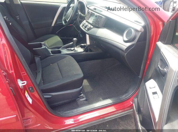 JTMZFREV1HJ145813 2017 TOYOTA RAV4 Красный Вид салона спереди