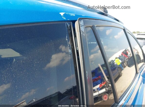 JTMZFREV2HD098841 2017 TOYOTA RAV4 Blue 
