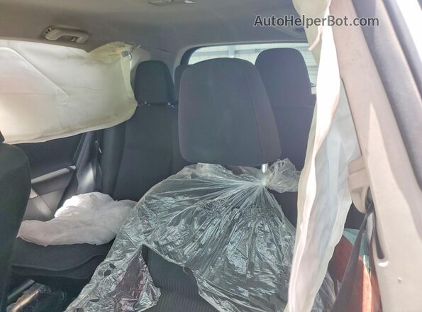 JTMZFREV2JJ196162 2018 TOYOTA RAV4 Серебряный Вид задних сидений