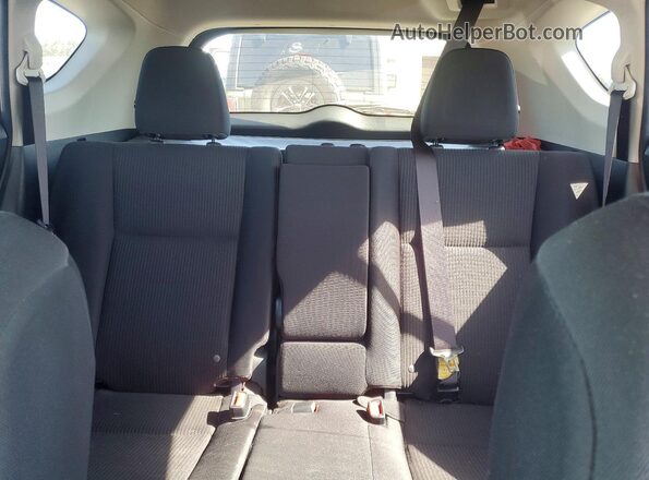 JTMZFREV3HJ147918 2017 TOYOTA RAV4 White Rear seats view
