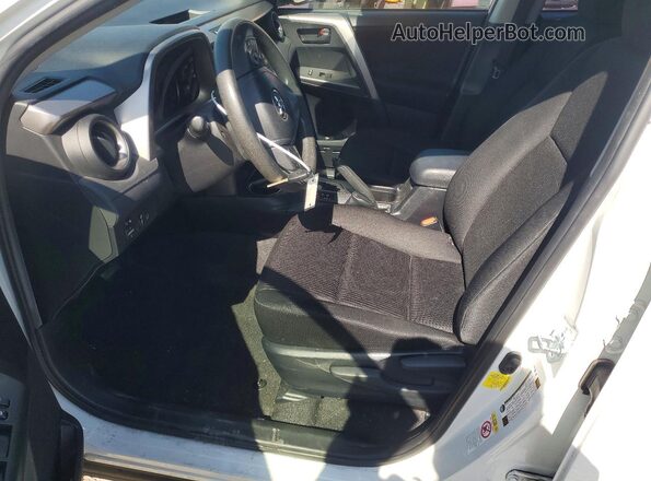 JTMZFREV3HJ147918 2017 TOYOTA RAV4 White Front interior view