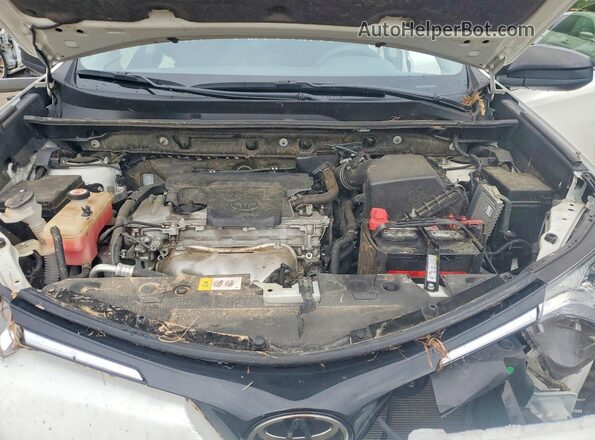 JTMZFREV3JJ173683 2018 TOYOTA RAV4 White Widok wnętrza z tyłu