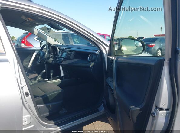 JTMZFREV4JJ169299 2018 TOYOTA RAV4 Silver Սալոնի դիմացի տեսք