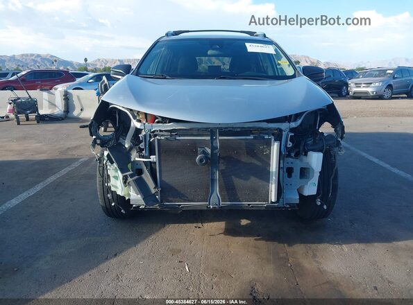 JTMZFREV4JJ169299 2018 TOYOTA RAV4 Silver Դիմացի տեսք