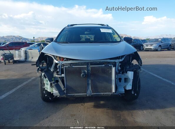 JTMZFREV4JJ169299 2018 TOYOTA RAV4 Silver Սալոնի հետևի տեսք