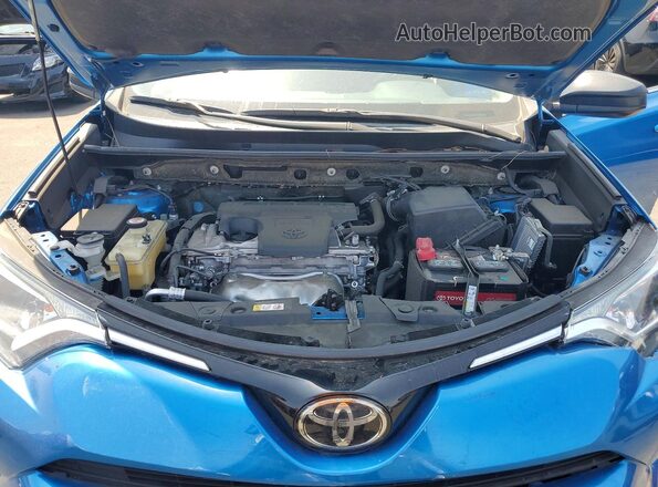 JTMZFREV4JJ753265 2018 TOYOTA RAV4 Blue 