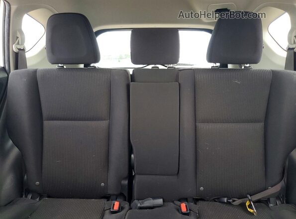 JTMZFREV5JJ155072 2018 TOYOTA RAV4 White Widok tylnych siedzeń