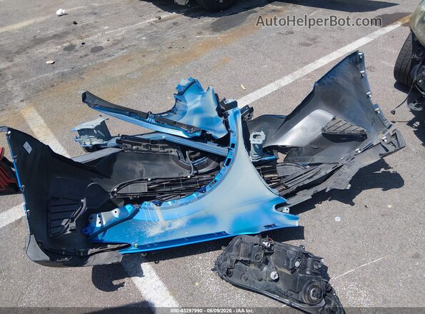 JTMZFREV6HJ102844 2017 TOYOTA RAV4 Blue ხელსაწყოთა პანელის ხედი