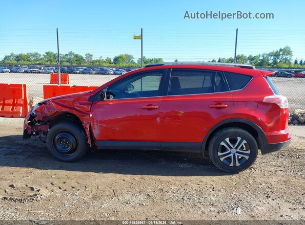 JTMZFREV6HJ123032 2017 TOYOTA RAV4 Red Սալոնի 360 աստիճան տեսք
