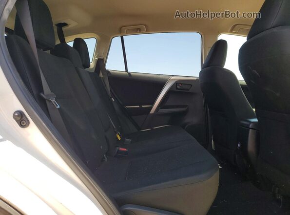 JTMZFREV6JJ198948 2018 TOYOTA RAV4 White Սալոնի հետևի տեսք