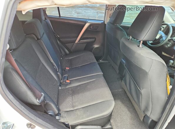 JTMZFREV7GD084982 2016 TOYOTA RAV4 White უკანა სალონის ხედი