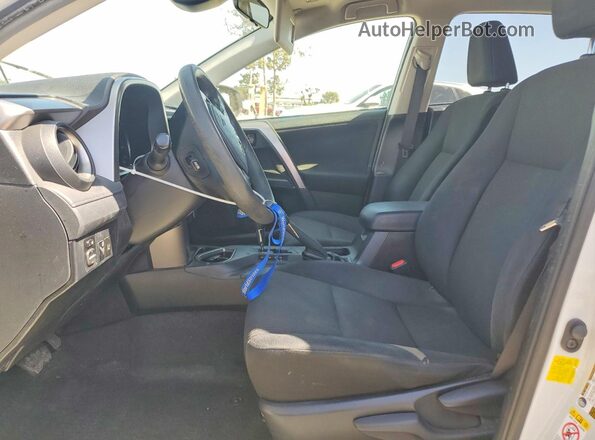 JTMZFREV7HJ100827 2017 TOYOTA RAV4 White Vista interior delantera