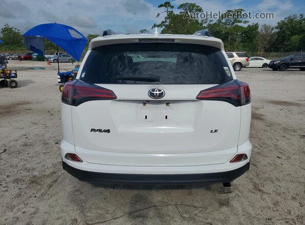JTMZFREV7JD109970 2018 TOYOTA RAV4 White 