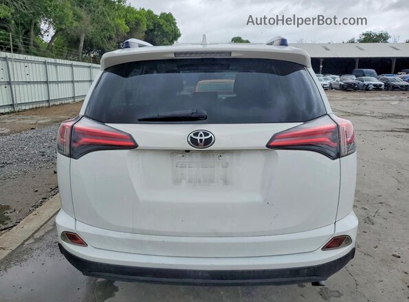 JTMZFREV7JJ196271 2018 TOYOTA RAV4 White 