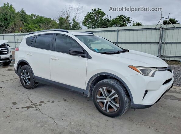 JTMZFREV7JJ196271 2018 TOYOTA RAV4 White 