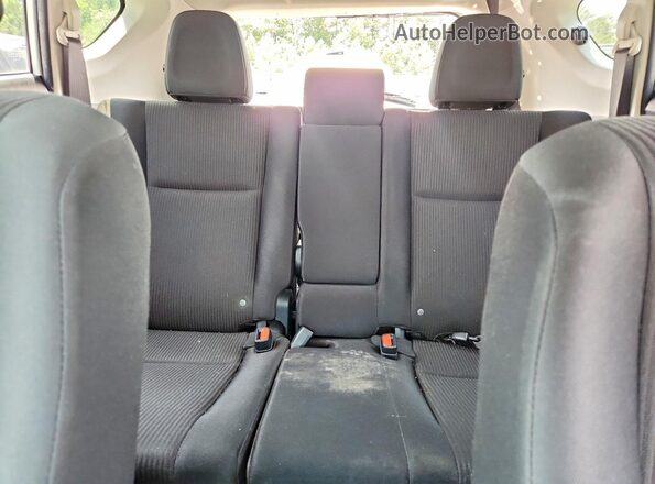 JTMZFREV7JJ204689 2018 TOYOTA RAV4 White Вид задніх сидінь