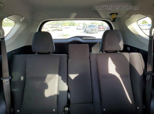 JTMZFREV8JD131444 2018 TOYOTA RAV4 White 