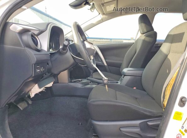 JTMZFREV8JD131444 2018 TOYOTA RAV4 White 