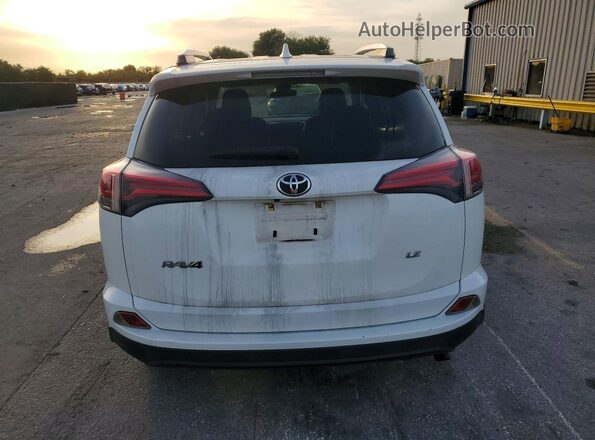 JTMZFREV8JD131444 2018 TOYOTA RAV4 White 