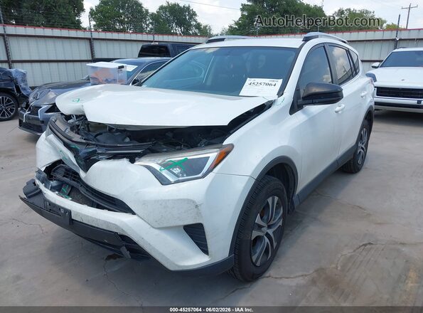 JTMZFREVXGJ096724 2016 TOYOTA RAV4 White 