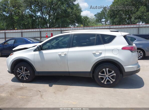 JTMZFREVXGJ096724 2016 TOYOTA RAV4 White 