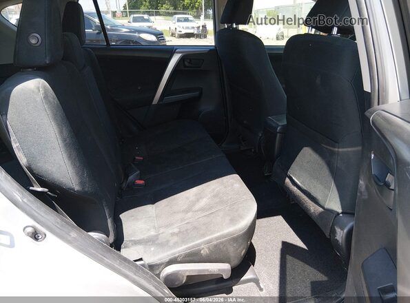 JTMZFREVXJJ182915 2018 TOYOTA RAV4 Серебряный 