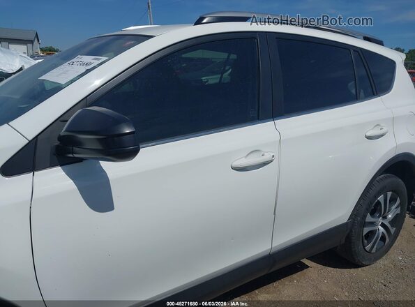 JTMZFREVXJJ732744 2018 TOYOTA RAV4 White 