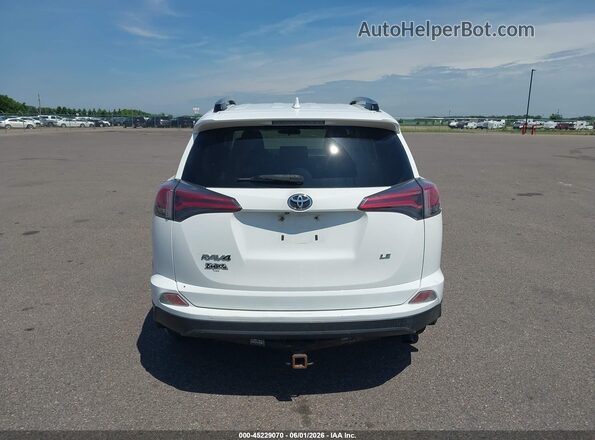 JTMZFREVXJJ745736 2018 TOYOTA RAV4 White 