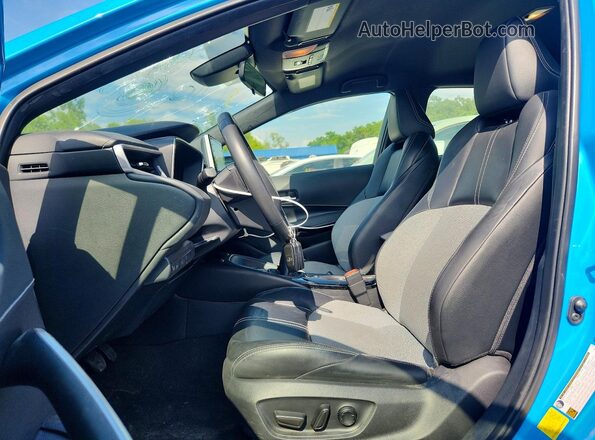 JTNA4MBE8M3128172 2021 TOYOTA COROLLA Blue 