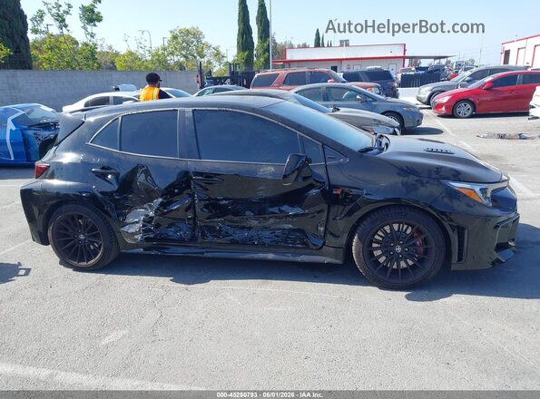 JTNABAAE8SA020052 2025 TOYOTA GR COROLLA Black Rear interior view