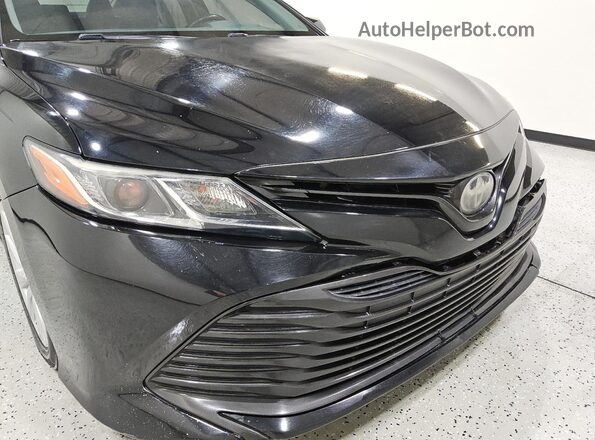 JTNB11HK5J3051409 2018 TOYOTA CAMRY Black 