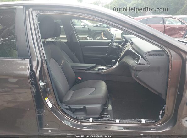 JTNB11HK5J3068209 2018 TOYOTA CAMRY Серый 