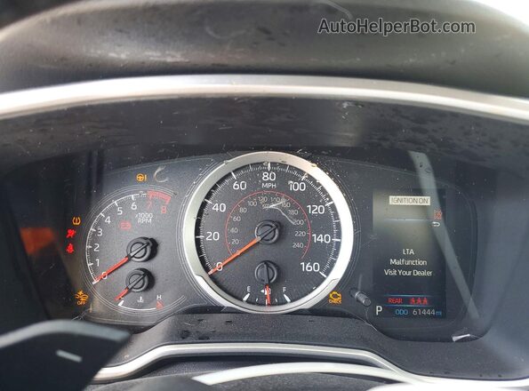 JTND4MBE5M3138834 2021 TOYOTA COROLLA White 