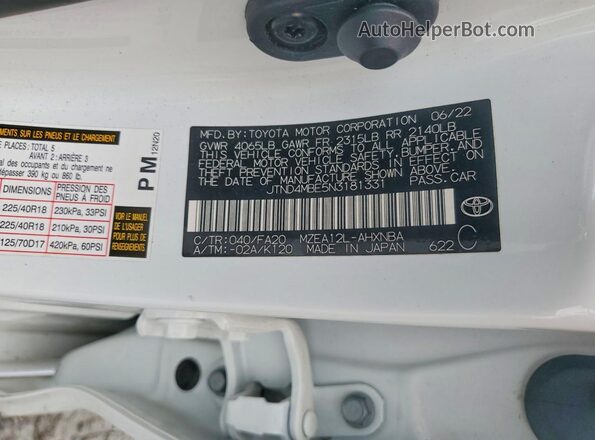 JTND4MBE5N3181331 2022 TOYOTA COROLLA White 