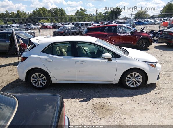 JTND4MBE5S3245220 2025 TOYOTA COROLLA Белый Вид задней части салона