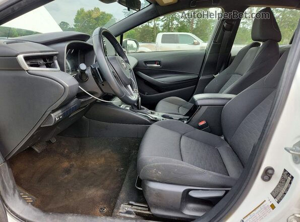 JTND4MBE7N3147617 2022 TOYOTA COROLLA White Front interior view
