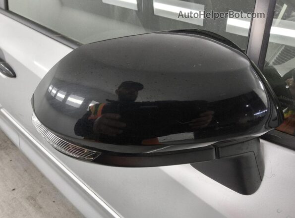 JTND4MBE7N3150226 2022 TOYOTA COROLLA Gray 