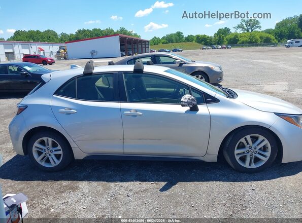 JTND4MBE8M3146412 2021 TOYOTA COROLLA Серебряный Вид задней части салона